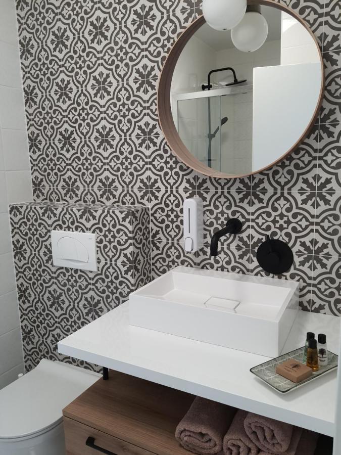 Apartments Krista Медвея Екстер'єр фото