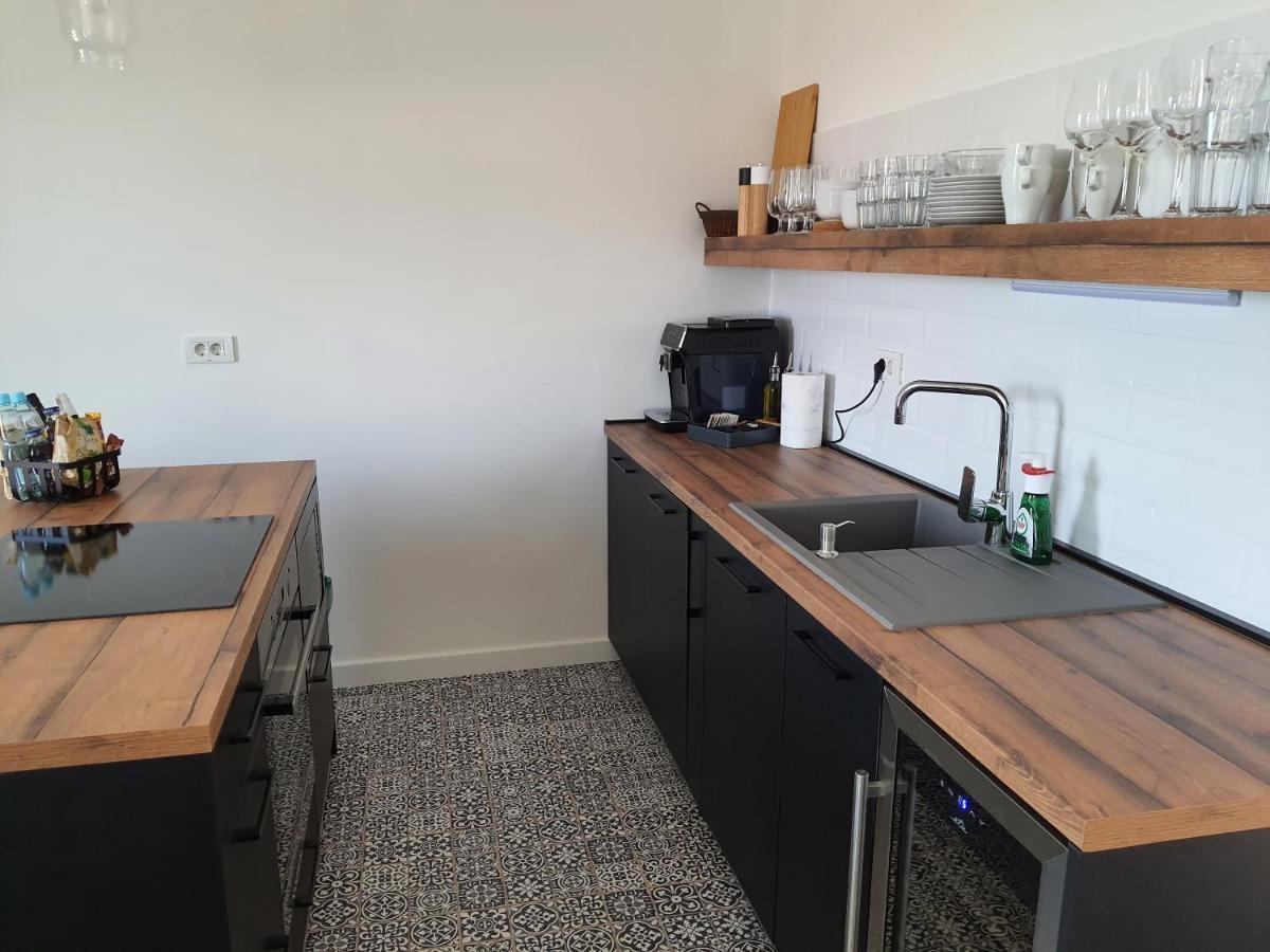 Apartments Krista Медвея Екстер'єр фото
