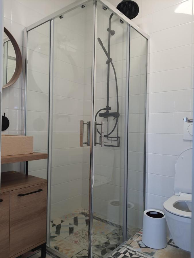 Apartments Krista Медвея Екстер'єр фото